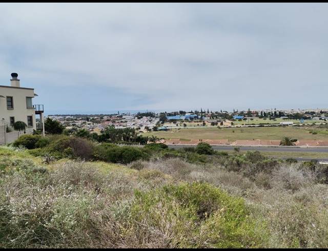 LAND FOR SALE IN HARTENBOS HEUWELS